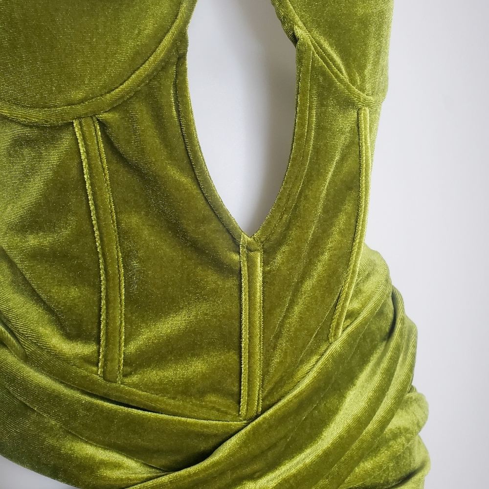 NEW | Dress Decode | Velvet Asymmetrical Hem Cut Out Front Ruched Dress - Picture 5 of 13
